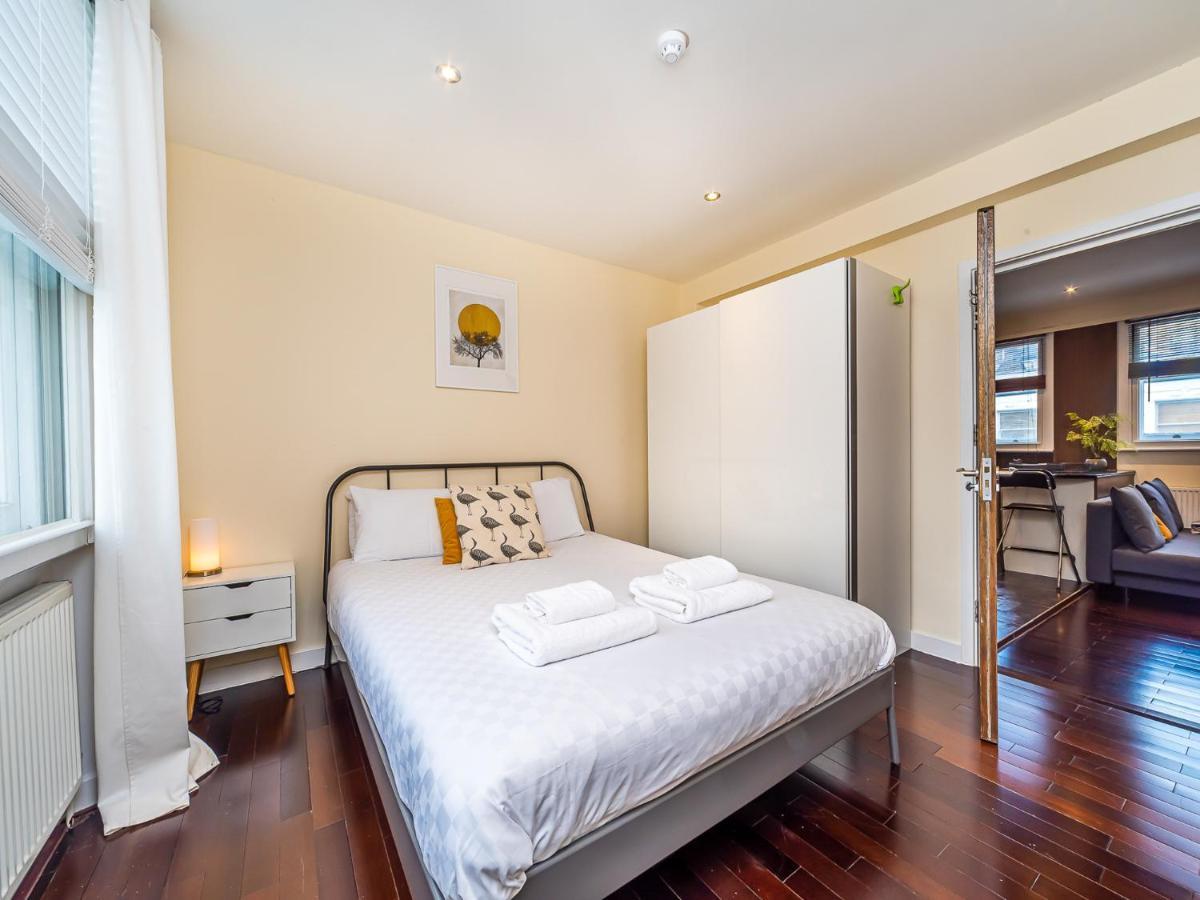 Pass The Keys - Holborn Apartment Close To Everything London Bagian luar foto