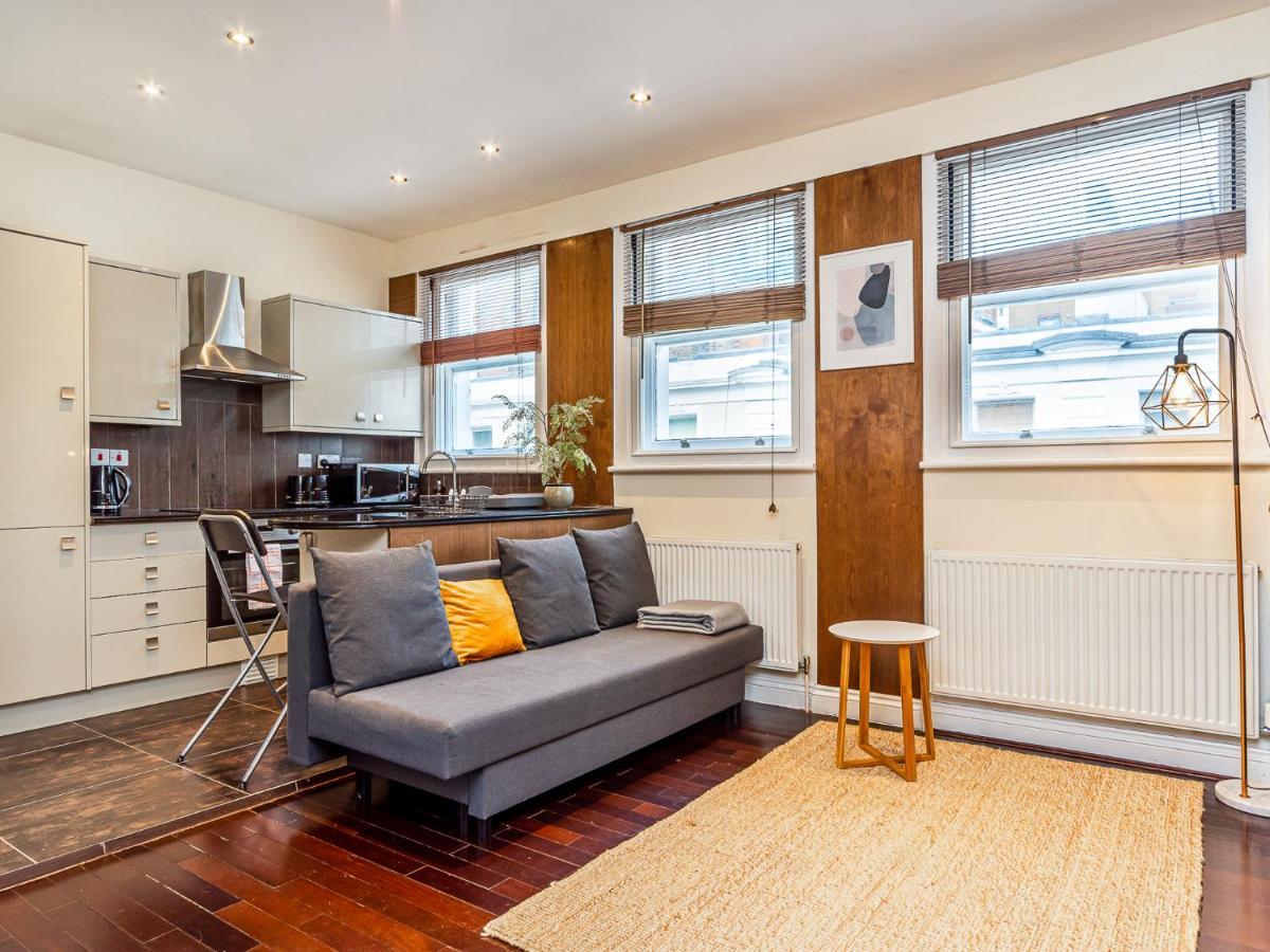 Pass The Keys - Holborn Apartment Close To Everything London Bagian luar foto