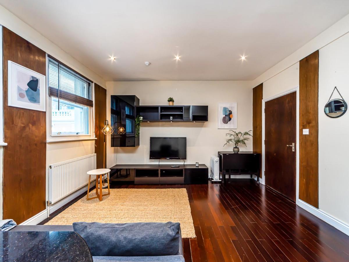 Pass The Keys - Holborn Apartment Close To Everything London Bagian luar foto
