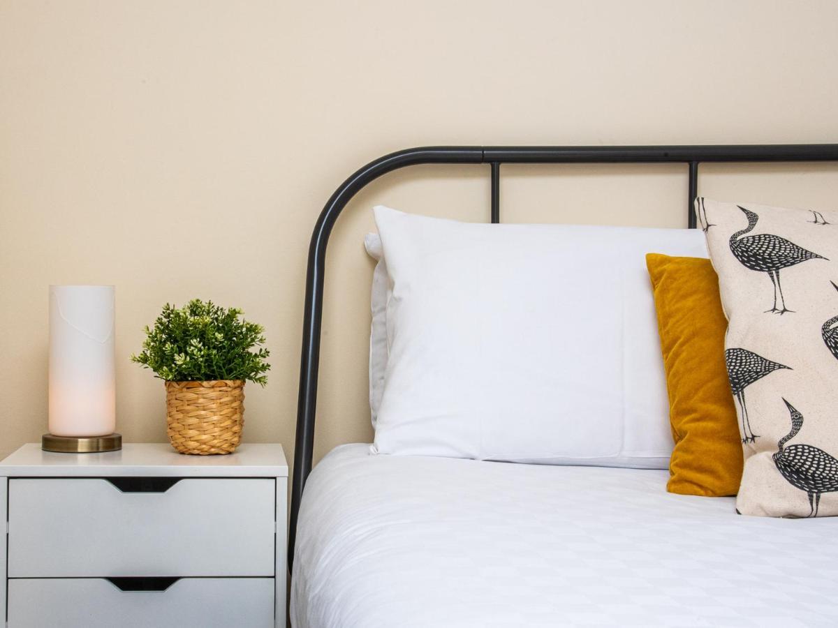 Pass The Keys - Holborn Apartment Close To Everything London Bagian luar foto