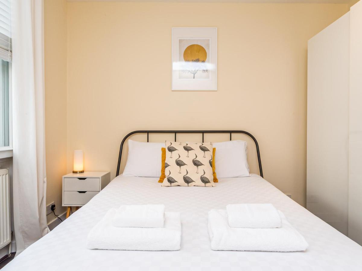 Pass The Keys - Holborn Apartment Close To Everything London Bagian luar foto