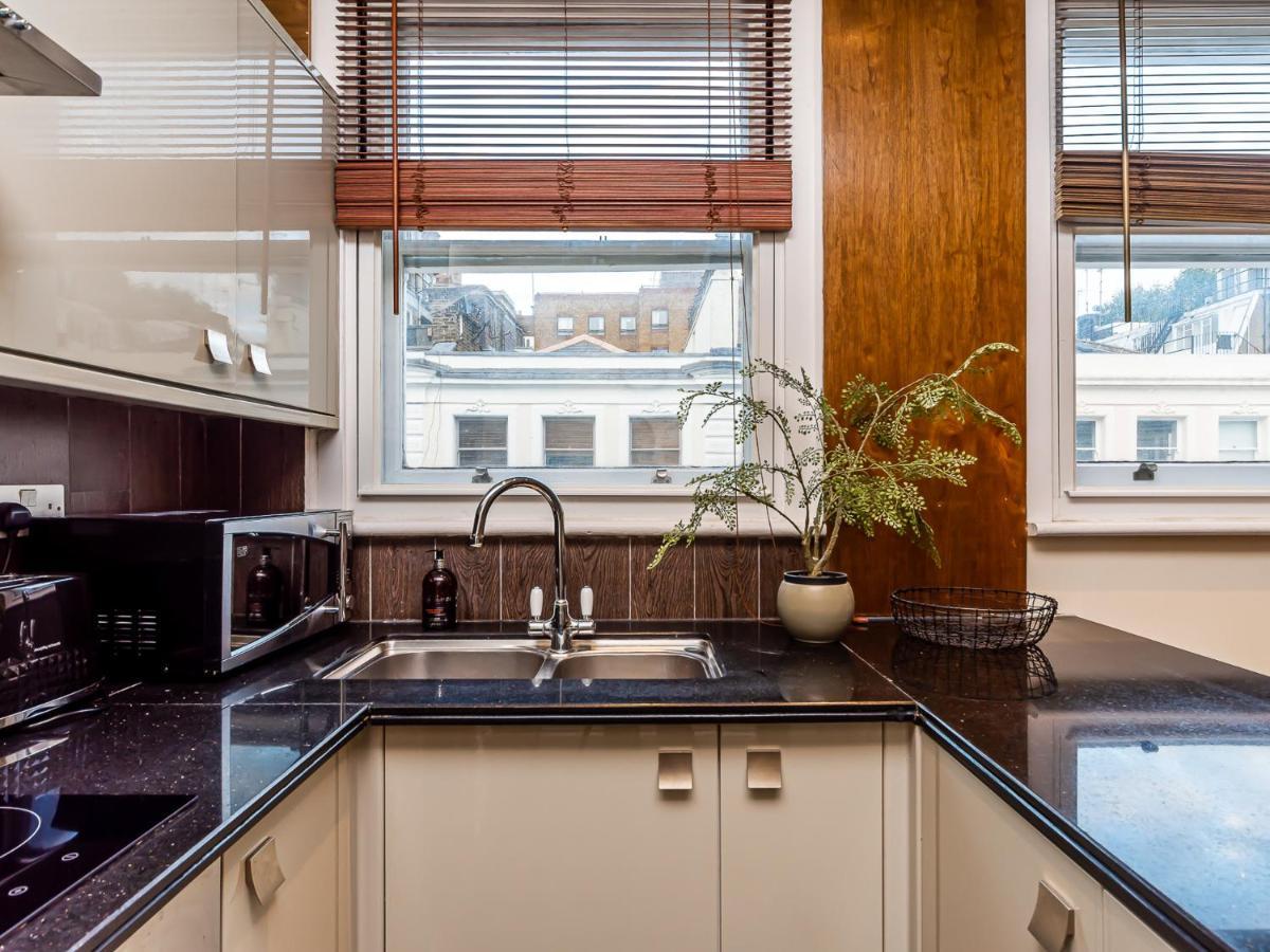 Pass The Keys - Holborn Apartment Close To Everything London Bagian luar foto