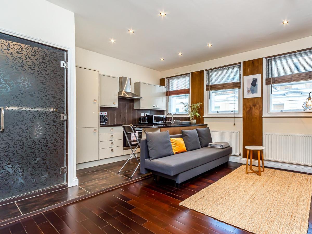 Pass The Keys - Holborn Apartment Close To Everything London Bagian luar foto